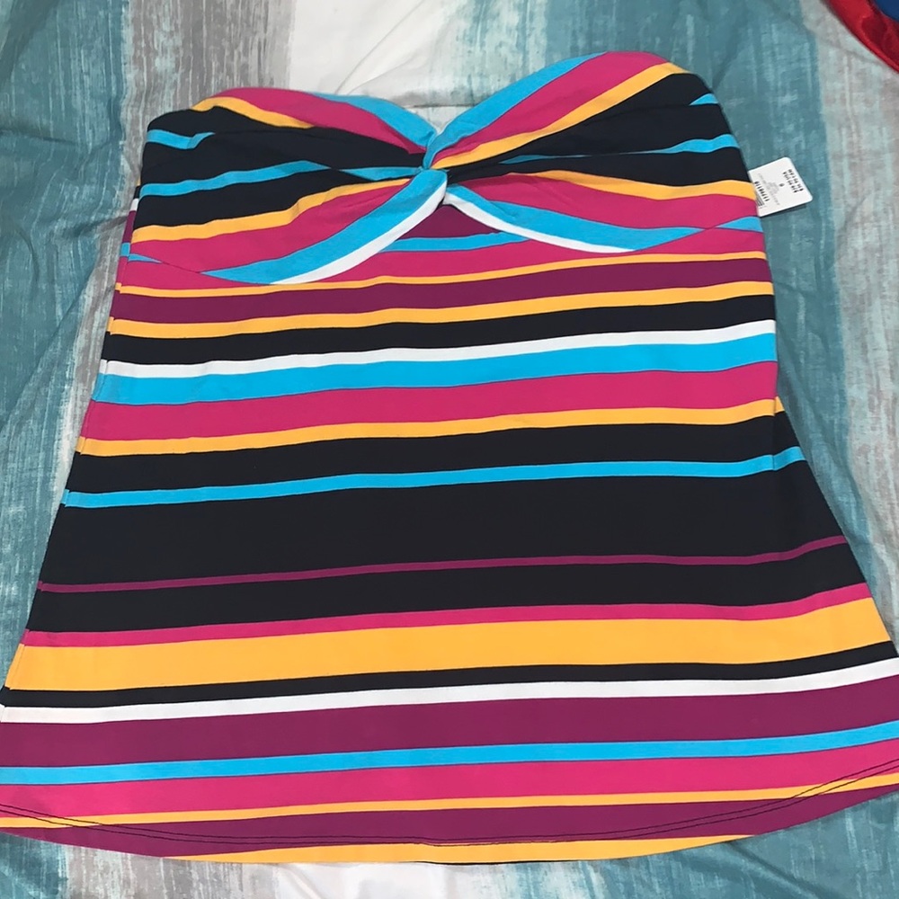 NWT Sz 0 Torrid Top